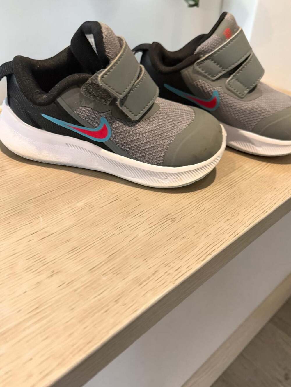 Nike Star Runner 3 TDV Smoke Grey Siren Red DA2778-008 Infant Toddler Shoes
